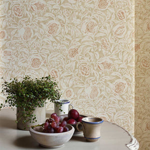 Annandale - Leaf Wallpaper  By Sanderson 